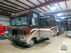 Tim's awesome renovated 1974 Winnebago Brave!