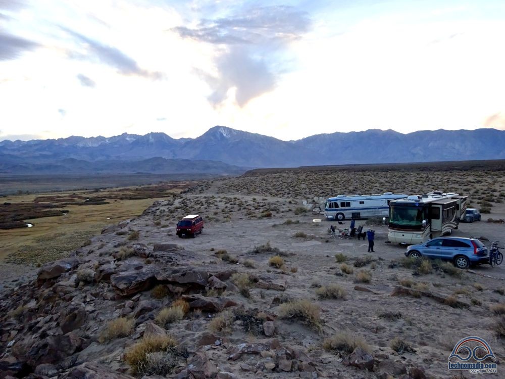 Glenn of ToSimplify.net, Nina & Paul of WheelingIt.us and Chris & Cherie of Technomadia.com.