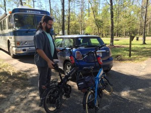 Packing the bikes back into the MINI.